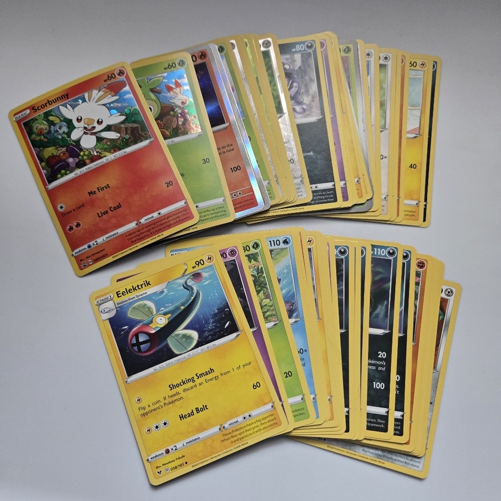 50x Pokemon Cards Lot